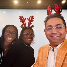 It's holiday lunch time at 1 Manhattan West for our NYC tax team. I was  delighted to host more than 300 tax professionals who showed up at our  holiday lunch this past