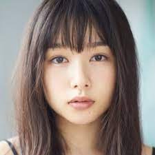 pin on 桜井日奈子