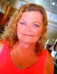 Donna Puckett's Instagram, Twitter & Facebook