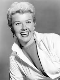 Wow 😍😍 she truly was one of the most beautiful women to ever grace the  screen 🩷