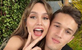 Cinta Laura Pertama Kali Beradu Akting dengan Pacar, Ini Tantangannya :  Okezone Celebrity