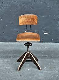 Suchen sie architektenstuhl bei den großen preisvergleich portalen gleichzeitig! Vintage Architektenstuhl Rowac Fabrikstuhl Von Works Berlin