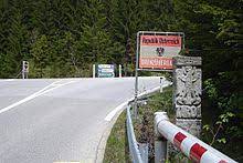 El acuerdo de schengen es un acuerdo por el que varios países de europa suprimieron los controles en las fronteras interiores (entre esos países) y trasladaron esos controles a las fronteras exteriores (con terceros países). ConvenÈia De La Schengen Wikipedia