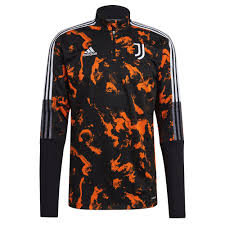 Футболка + шорты + гетры). Adidas Juventus Graphic 21 22 Schwarz Goalinn
