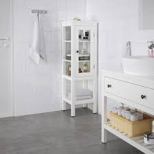 Oltre a mostrarvi articoli di amazon vi mostreremo prodotti e articoli di altre marche, in modo che il vostro confronto sia ma efficace ed efficiente. Hemnes Mobile Alto Con Anta A Vetro Bianco 42x38x131 Cm Ikea It