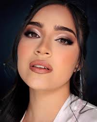 Roxana Salazar Acosta (@roxanasalazarmakeup) • Instagram photos and videos