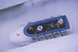 Bobsleigh la plagne vitesse hiver bob raft sensations alpes une descente inoubliable en famille ! Bobsleigh Descente En Bobsleigh A La Plagne Savoie Passioneo