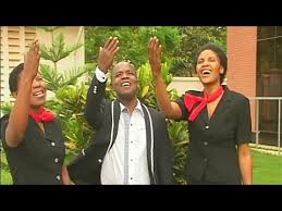 Tazama alichokisema joel lwaga baada ya kufunga ndoa nitafanya kitu mke wangu anataka kupata mtoto. Mkono Wa Bwana By Zabron Singers On Amazon Music Amazon Cute766