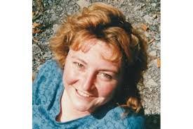 Lisa Laclair's Instagram, Twitter & Facebook