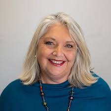 Jackie Mark's Instagram, Twitter & Facebook