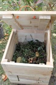 Construire Un Coffre A Compost Pour Balcon Passeur De Plantes Composteur Composteur Bois Jardinage