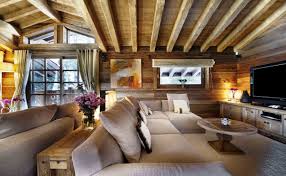 Prima di tutto deve essere rispettato il processo di costruzione indicato nelle specifiche tecniche del proprio comune. Costruire E Vivere In Una Casa In Legno