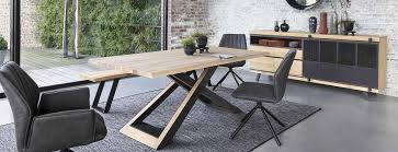 Pauses café, pour dessiner ou faire les devoirs, faire ses papiers ou de la couture. Tables De Salle A Manger Monsieur Meuble