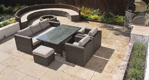 Modern Family Kitchen Garden By Robert Hughes Garden Design Including A Fire Pit And A Pizza Oven Garden Design Modern Family Kitchen Family Garden
