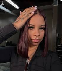 Wowww #GervontaDavis hairstylist speaks out and says their was no grease in  his head after Davis said the reason for him taking a knee was because  grease got in his eyes 👀