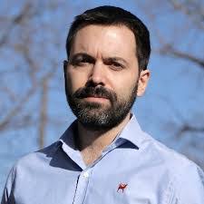 Juan Rizzo's Instagram, Twitter & Facebook