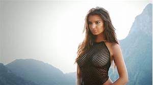 She has 3.4 million fans ac. Leticia Bufoni Net Worth