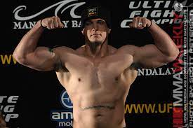 Frank mir had a disappointing professional boxing debut on saturday night. Mir Will Fight Not In October Though Mmaweekly Com
