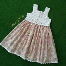 Really Nice Dress Combinate Designer And Knitter Instagram Source Https Www Instagram Com Sevgul Ce Crochet Baby Dress Crochet Girls Knitting Kids Dress