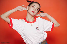 鈴木結莉乃 yurino ミルキーちゃん 歯にくっついてそれをベロで 一生懸命取る作業をがんばって 取れた時の快感がすき ファッション ミルキー eーgirls