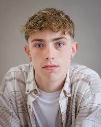 🌟😍 GOOD NEWS! 😍🌟 I'd love you to share your am drammy news