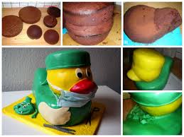 Wie ich das schritt für schritt gemacht habe, kannst du hier nachlesen. Tutorial Quietscheenten Torte Ofenkieker