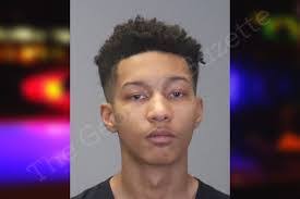 Nikolas Howard's Instagram, Twitter & Facebook