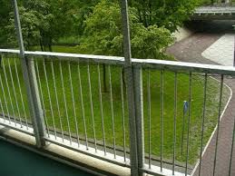 Balkon Katzensicher Gestalten Wenn Bohren Nicht Erlaubt Ist Balkon Katzensicher Katze Balkon Und Balkon