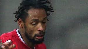 Wrexham 4-0 Sutton United: Kwame Thomas seals fine Dragons win