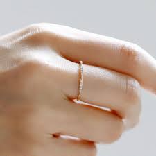 人気のスキップエタニティリングのご紹介です nose ring nostril hoop ring jewelry