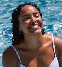 Eileen Tirado's Instagram, Twitter & Facebook