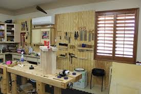 The list of typical room sizes shown below should be used only as a guide for general planning purposes and to determine overall square footage of a proposed plan. 12 Shop Layout Tips The Wood Whisperer