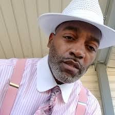 Lawrence Bledsoe's Instagram, Twitter & Facebook