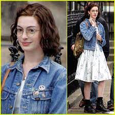 Download most popular gifs on gifer.com. September 2011 Judgmental Observer Anne Hathaway Style Anne Hathaway Celebrity Style