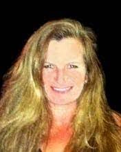 Tracy Dinan's Instagram, Twitter & Facebook