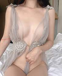 Em gái show hàng đêm khuya ,Hình sex Em Gái Xinh Show Hàng Xnxx