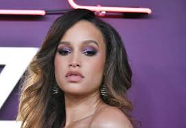 Lakeisha Savage's Instagram, Twitter & Facebook