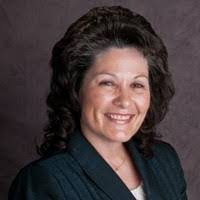 Valerie Kidwell's Instagram, Twitter & Facebook