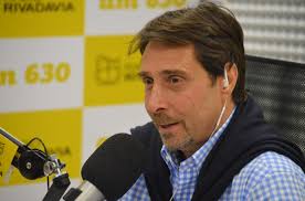 He was a political columnist in the radio program el oro y el moro on radio 10, and also was the host of the news program el diario on channel c5n. Eduardo Feinmann Gracias A Todos Los Que Se Preocuparon Me Hice El Test Y No Tengo Coronavirus Radio Rivadavia Am630
