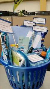 50th Birthday Gift Ideas For Female Coworker Coworker Gift Basket My Friend And I Made This Basket For A Coworkers Last Day Of Work She Was Coworker Gifts Basket Gifts For Coworkers Birthday Gift Baskets