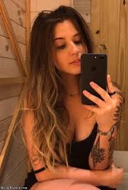 Os biquínis mais desejados com proteção solar e resistência ao cloro somente aqui na superhot. Brunettes Lilostyle