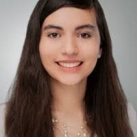 Melanie Maes's Instagram, Twitter & Facebook