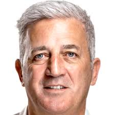 Kad vidim po internetu da ljudi kupuju amazonsko oko, preparate za mrsavljenje , herba life smece i ostale bljuvotine a nista ne rade, ceo dan sede kuci u foteljama i magicno mrsave !!! Vladimir Petkovic Football Manager 2019