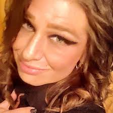 Who can do color and cuts for blondes in the Shoals area?