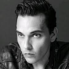 Hugo Aceves's Instagram, Twitter & Facebook