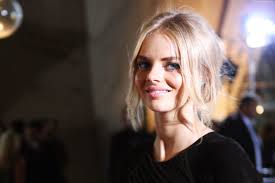 Hugo weaving (uncle) samara weaving (born 23 february 1992) is an australian actress and model. Who Is Samara Weaving Dating Samara Weaving Boyfriend Husband