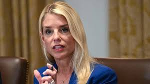 Eric Kushner's Instagram, Twitter & Facebook