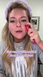 Keeley Brown's Instagram, Twitter & Facebook