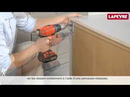 Comment Poser Des Meubles Hauts De Cuisine Youtube