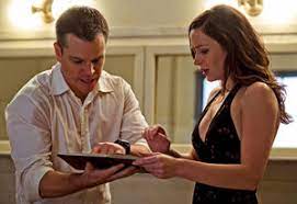 Dick, que trata sobre un político con una carrera prometedora, su casual encuentro con una bailarina y la lucha por el amor que ambos libran desde entonces. Los Agentes Del Destino The Adjustment Bureau Resena